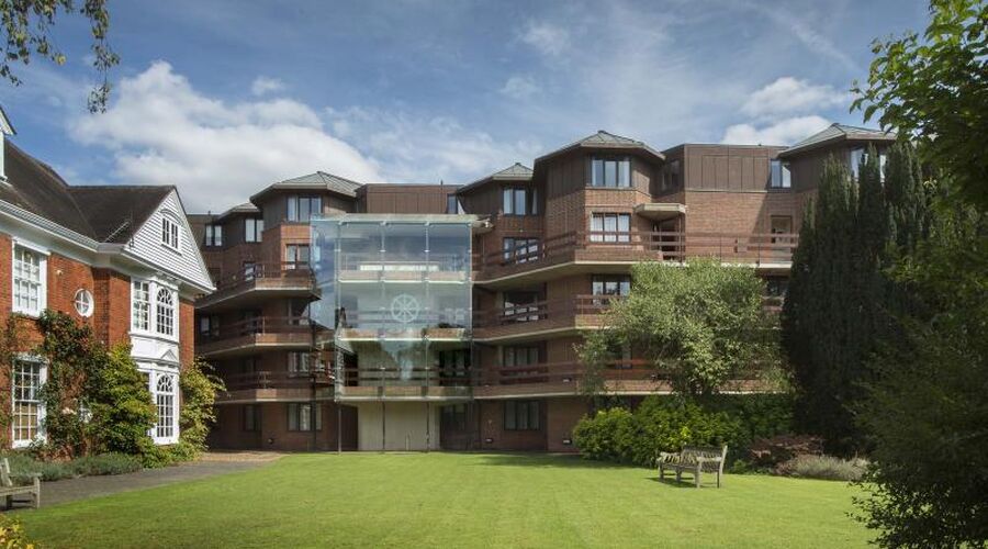 Bucksmore - Pre-University - Cambridge