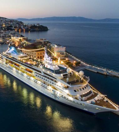 Celestyal Journey ile Journey Idyllic Yunan Adaları & Atina Cruise Turu
